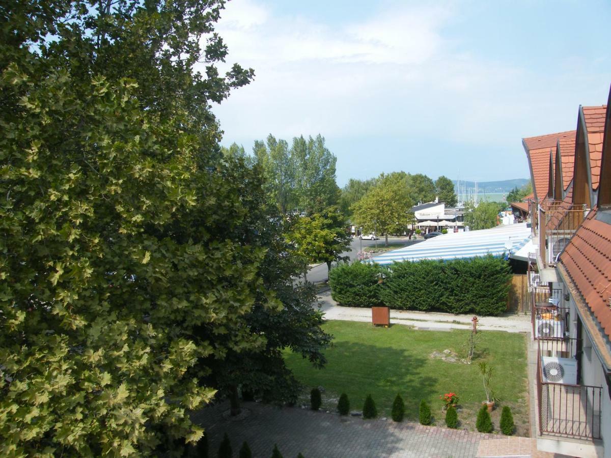 Park Setany Apartman Balatonlelle Exterior foto